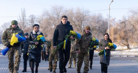 Пам’ять Небесної сотні вшанували в Запоріжжі – фоторепортаж