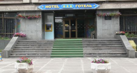 У Федорова инициировали реконструкцию гостиницы в Запорожье за 380 млн грн