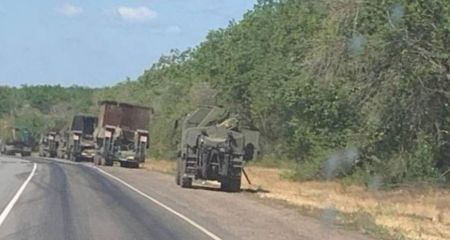 Окупанти перекидають техніку з Луганська на Запорізький напрямок, – "Атеш"