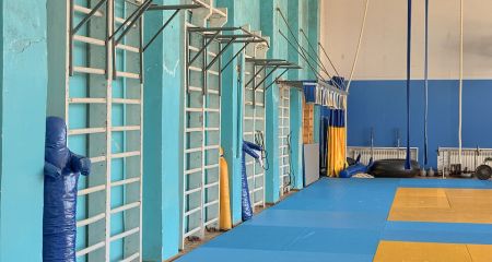 В Мелитополе оккупанты используют уроки физкультуры для военной подготовки подростков