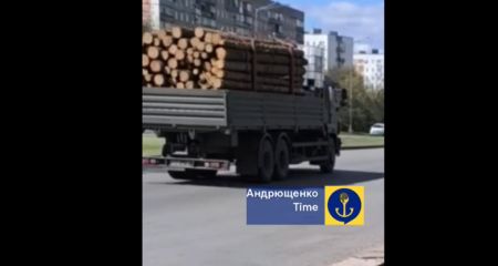 На Запорожье оккупанты укрепляют оборону и завозят древесину, &ndash; Андрющенко