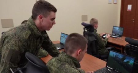 На окупованому Запоріжжі росіяни вербують "операторів БПЛА" для поповнення піхоти