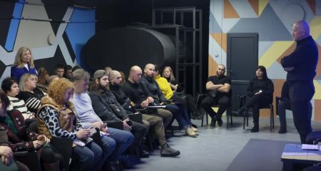 Розшук зниклих та права ветеранів обговорили під час круглого столу в Запоріжжі