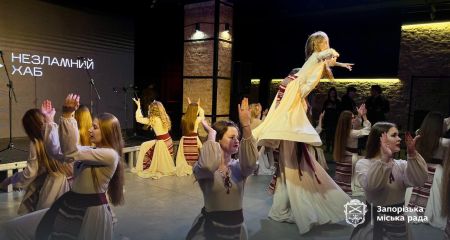 Концерт, подарки и мастер-класс: в Запорожье устроили праздник для детей ветеранов