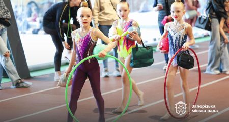 У Запоріжжі 120 юних гімнасток змагалися на чемпіонаті міста