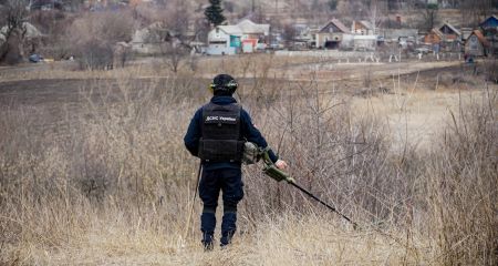 Запорізькі сапери знищили два БпЛА та боєприпаси
