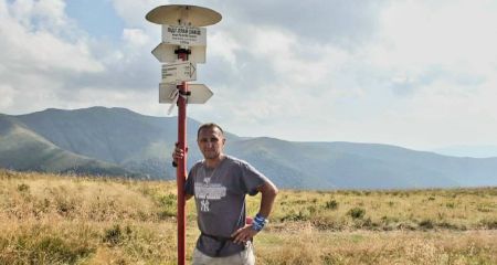 Зеленский посмертно наградил погибшего на фронте учителя из Запорожской области