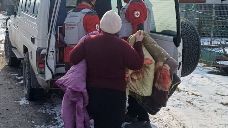 Ще двох жінок евакуйовано з прифронтового Гуляйполя