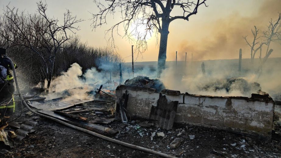 На Запоріжжі знешкодили дві авіабомби та уламки "Шахеда" – ДСНС про наслідки ворожих обстрілів