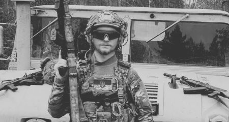 Загиблого на фронті "азовця" Зінура Амєтка з Мелітопольщини проводять в останню путь в Запоріжжі