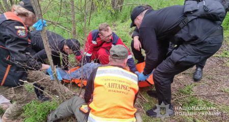 Пропавшего 73-летнего мужчину в крайне тяжелом состоянии нашли в лесополосе под Запорожьем – подробности
