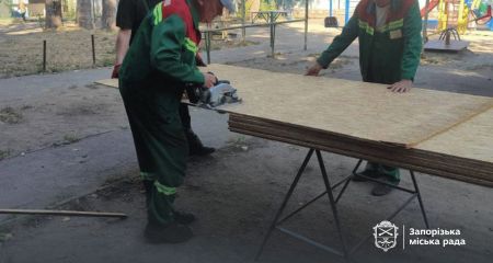 У міськраді розповіли, як проходить ліквідація наслідків обстрілу Запоріжжя