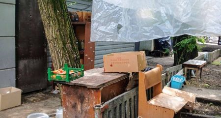 Гори сміття утворилися біля МАФу в середмісті Запоріжжя