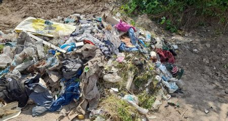 Мусорную свалку на окраине Запорожья убрали с помощью спецтехники