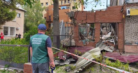 Сотни "квадратов" земли загрязнены после дроновой атаки на Запорожье, – экологи