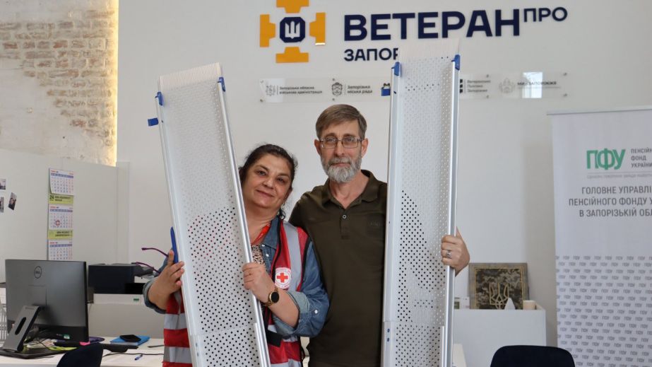 Ветеранський хаб у Запоріжжі оснастили телескопічним пандусом