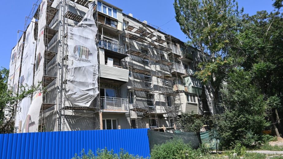 Как идет восстановление пятиэтажки в Запорожье, которая дважды попала под обстрел