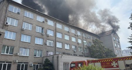 Пострадавший от дрона корпус "Запорожской политехники" обследуют за 140 тыс. грн