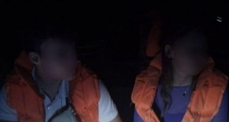 В Запорожье после внезапного подъема воды в Днепре спасли подростков