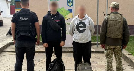 Запорожца обманули на 3000 долларов на попытке бегства за границу