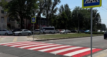 Запорожские дороги оснащают специальными маячками