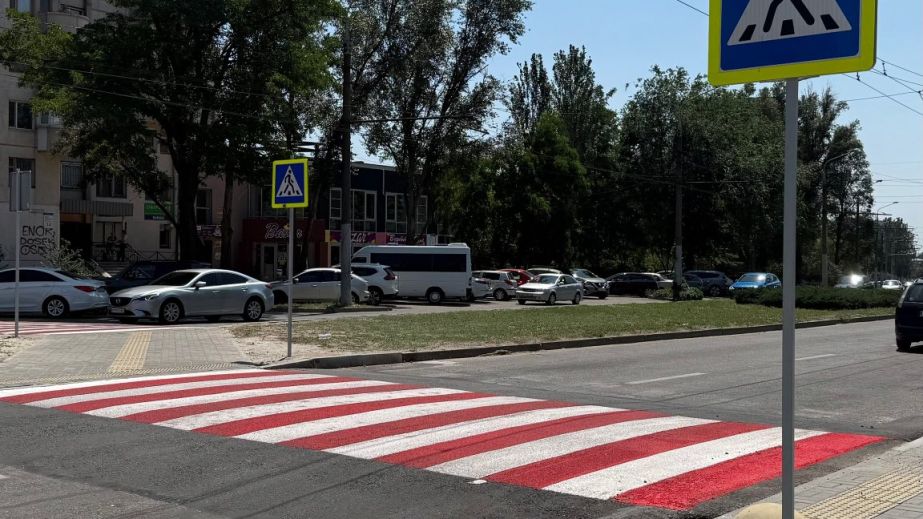 Запорізькі дороги оснащують спеціальними маячками