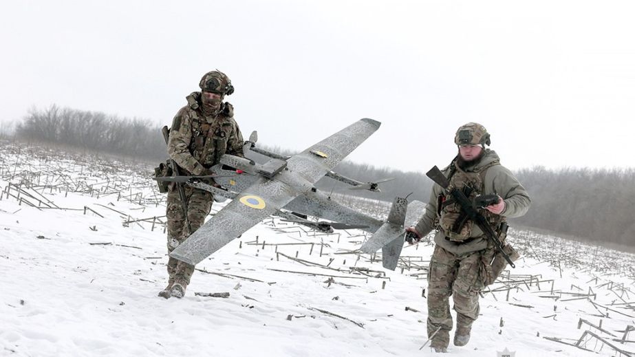 Запорожская полиция показала дрон с искусственным интеллектом для уничтожения врага