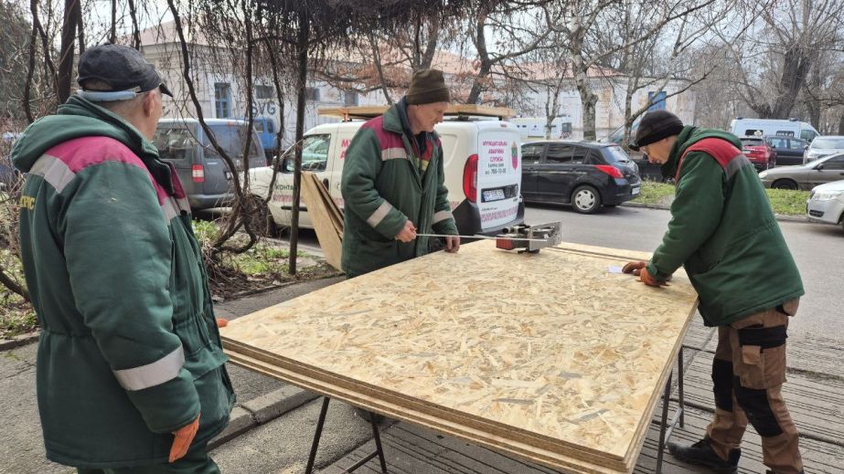 В трех районах Запорожья ликвидируют последствия последних атак РФ