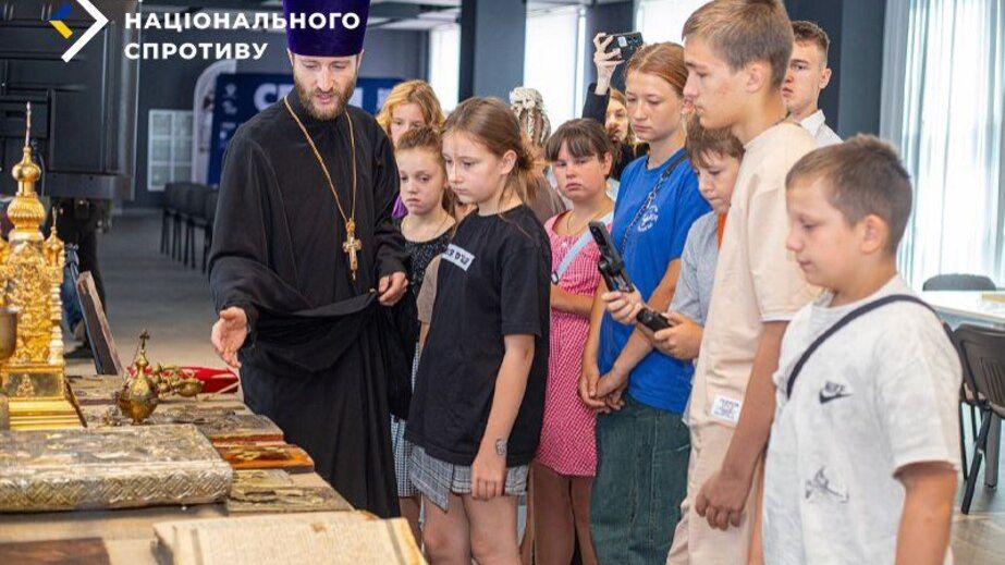 "Россия – наследница Руси": оккупанты провели пропагандистский конкурс для детей