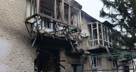 Будинки та автомобіль палали у Запорізькому районі після обстрілів РФ