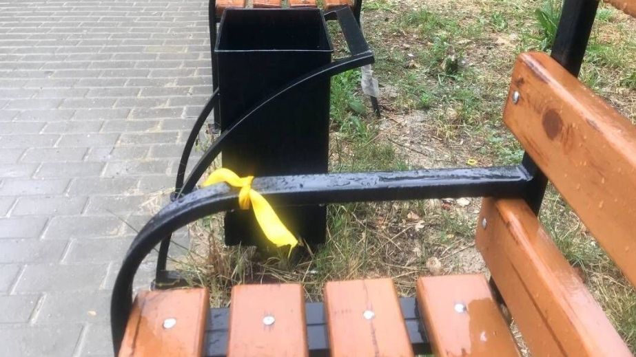 Жовті стрічки прикрасили міста на окупованому Запоріжжі – активісти провели акцію