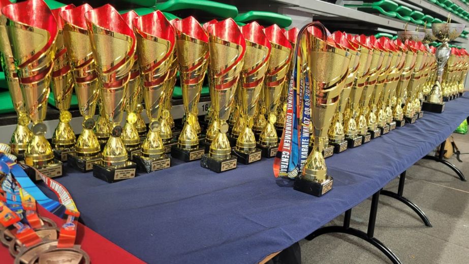 Каратисты из Запорожской области получили две медали на турнире в Польше