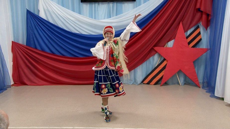 На оккупированном Запорожье враг привлекает детей к пропагандистским мероприятиям – кадры