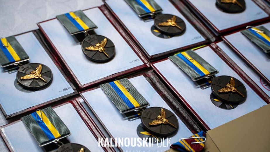 У Запоріжжі нагородили білоруських бійців Полка Калиновського до Дня Волі &ndash; кадри