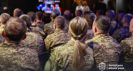 Гвардійців Запоріжжя нагородили подяками з нагоди професійного свята