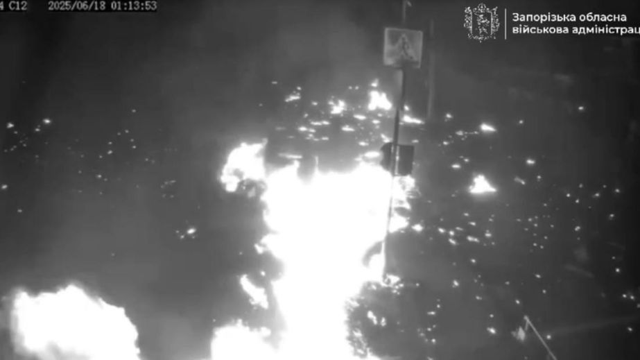 "Шахедами" по магазинах: атаку на Запоріжжя зафіксували камери спостереження