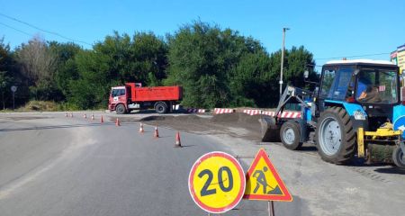 Запоріжжя оговтується від негоди: комунальники досі усувають наслідки