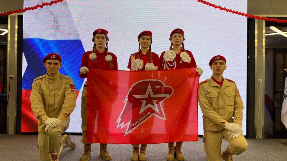 Під час канікул дітей з ТОТ Запоріжжя вивезли до мілітаризованого табору