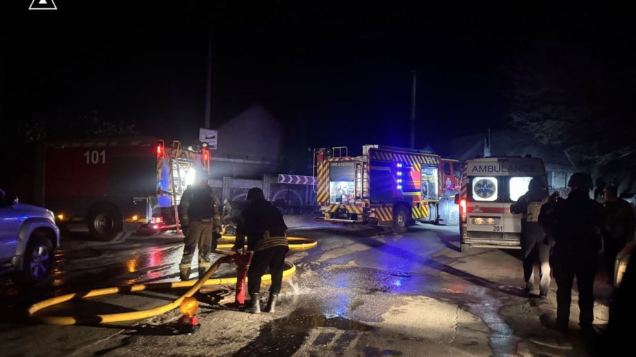 В Запорожье после обстрела возникли пожары &ndash; есть пострадавшая