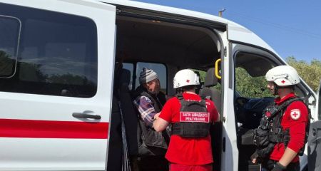 Из прифронтового Солодкого на Запорожье эвакуировали пожилую пару