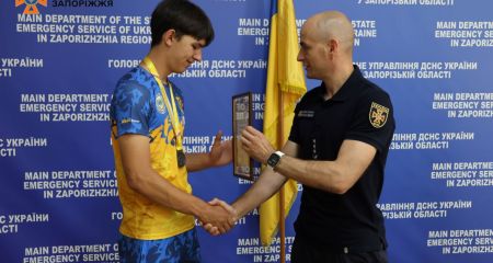 Юні запоріжці представили Україну на змаганнях з пожежно-прикладного спорту