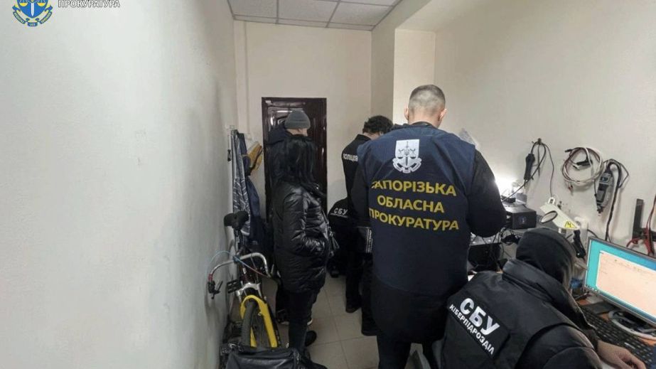 У Запоріжжі судитимуть учасників шахрайського call-центру, який ошукував європейців