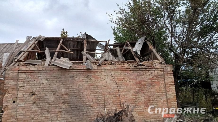 Растет количество запорожцев, чье жилье было повреждено от удара РФ