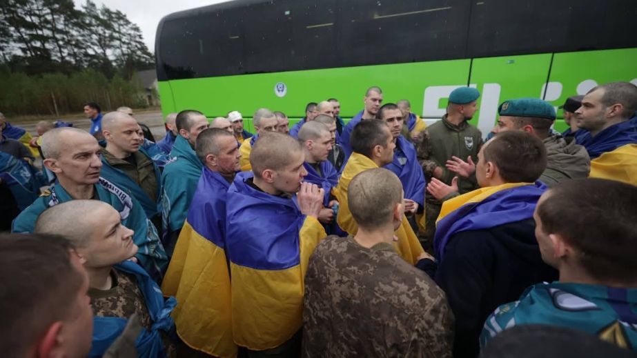 З полону повернулися четверо захисників з Бердянського району на Запоріжжі