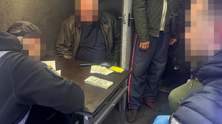 У ТЦК Запорізької області прокоментували затримання посадовців на хабарі