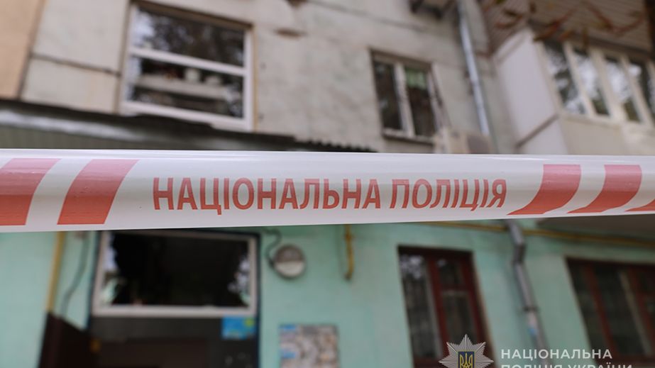 Вложил в руки гранату: в Запорожье мужчину подозревают в убийстве женщины