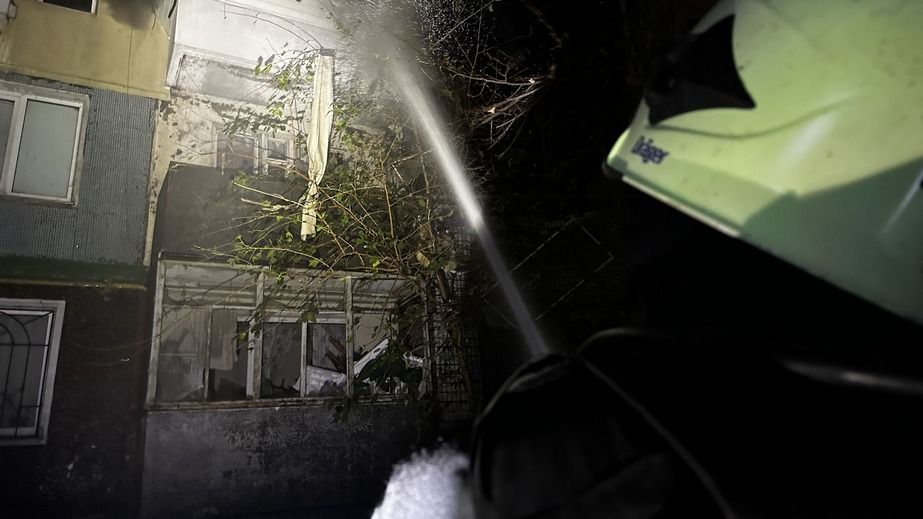 Квартира горіла в багатоповерхівці у Запоріжжі – подробиці