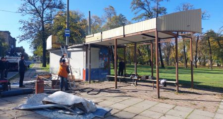 Остановочный комплекс демонтировали в Запорожье: где именно