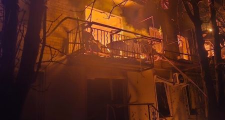 В Оріхові на Запоріжжі після обстрілів горіли квартири