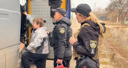 Согласовали обязательную эвакуацию детей с отдельных территорий Запорожья